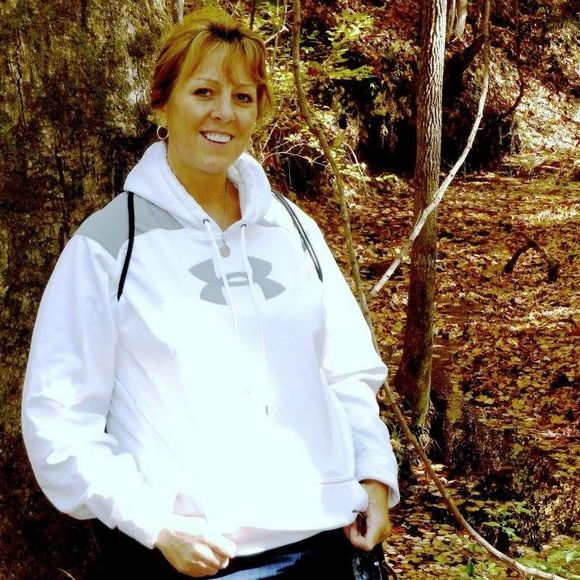 Meet your Posher, Denise - Picture 1 of 1